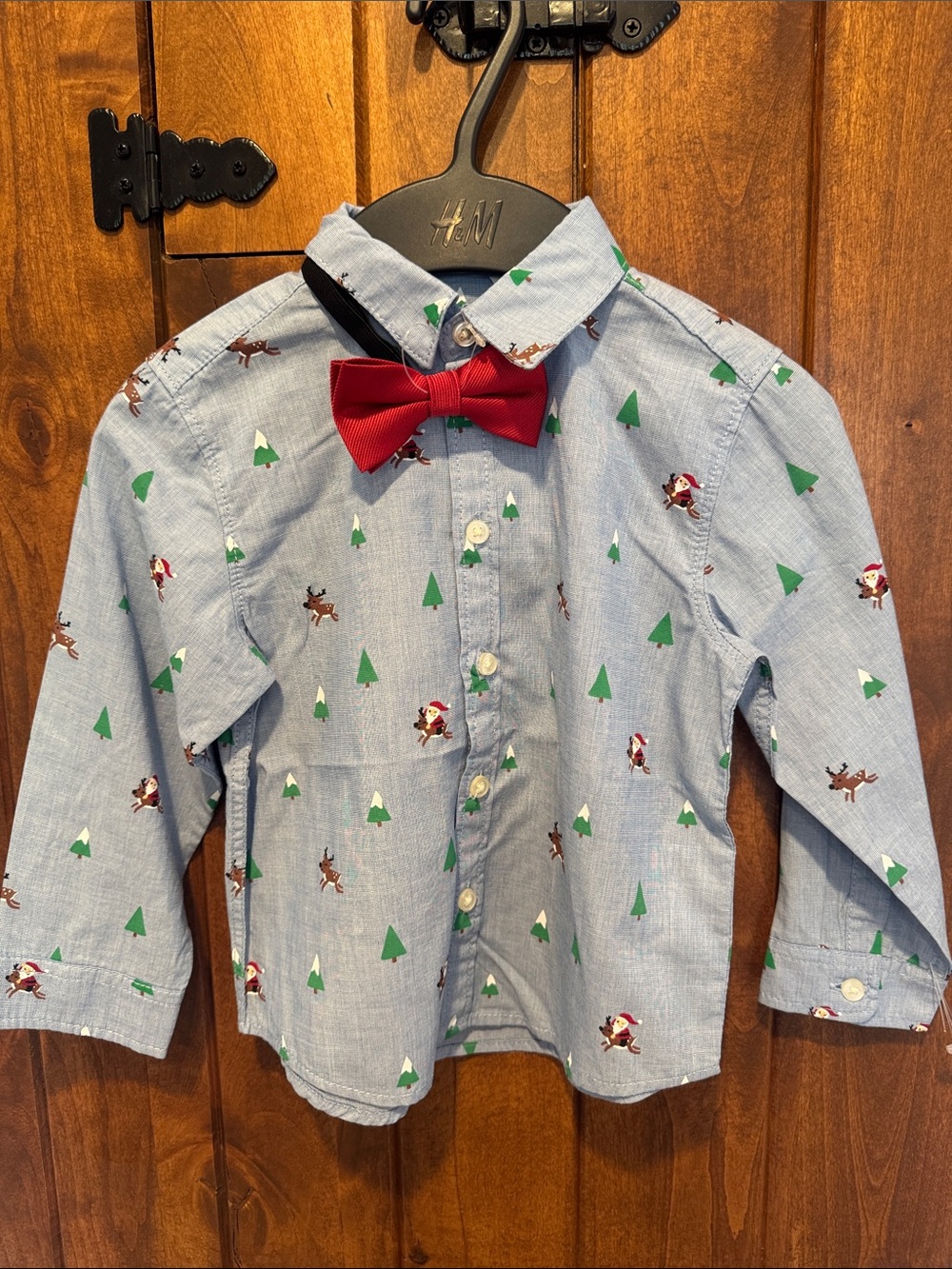 H&M Boys Light Blue Holiday Button-Down Shirt with Red Bow